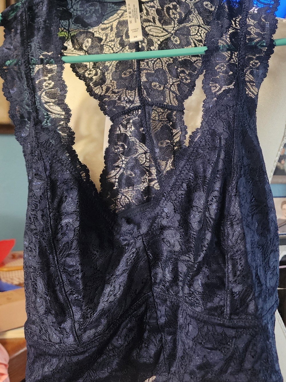 Zenana Outfitters Navy Lace V-Neck Bralette Sz 3X